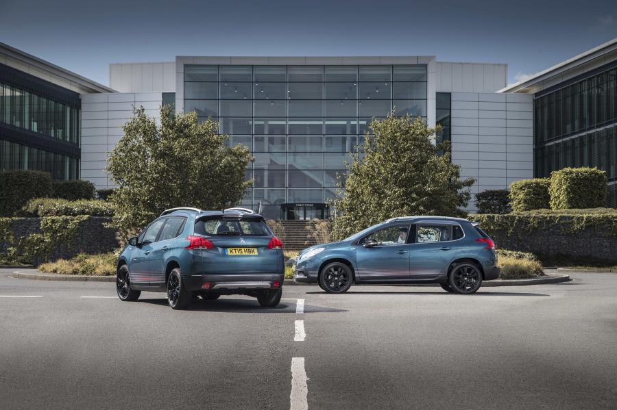  Peugeot 2008 Urban Cross 2015 года  (UK) (фото 2 из 8)
